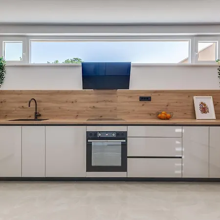 Ivica & Marica By Interhome Maslenica